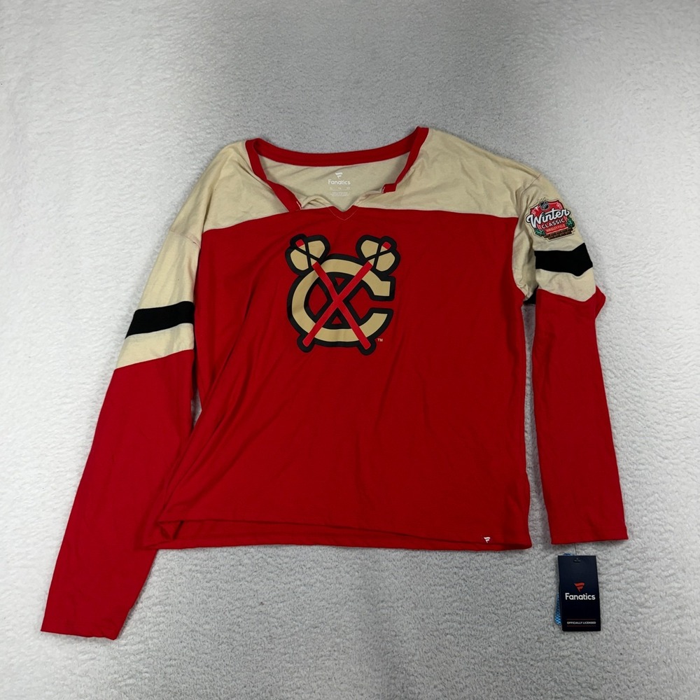 Chicago Blackhawks Long Sleeve Shirt Womens XL Beige Winter Classic New NWT Logo